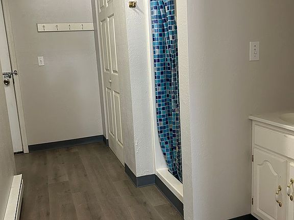 3rd image of 580 Skalkaho Hwy Unit A1