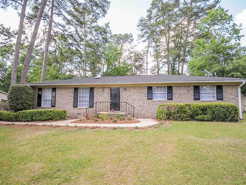 1st image of 3008 Tipperary Dr