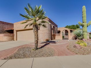 1136 W Camino Urbano, Green Valley, AZ 85622