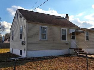 1202 Magnolia Ave, Croydon, PA 19021