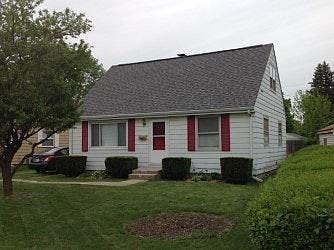 1st image of 1015 S Gladstone Ave