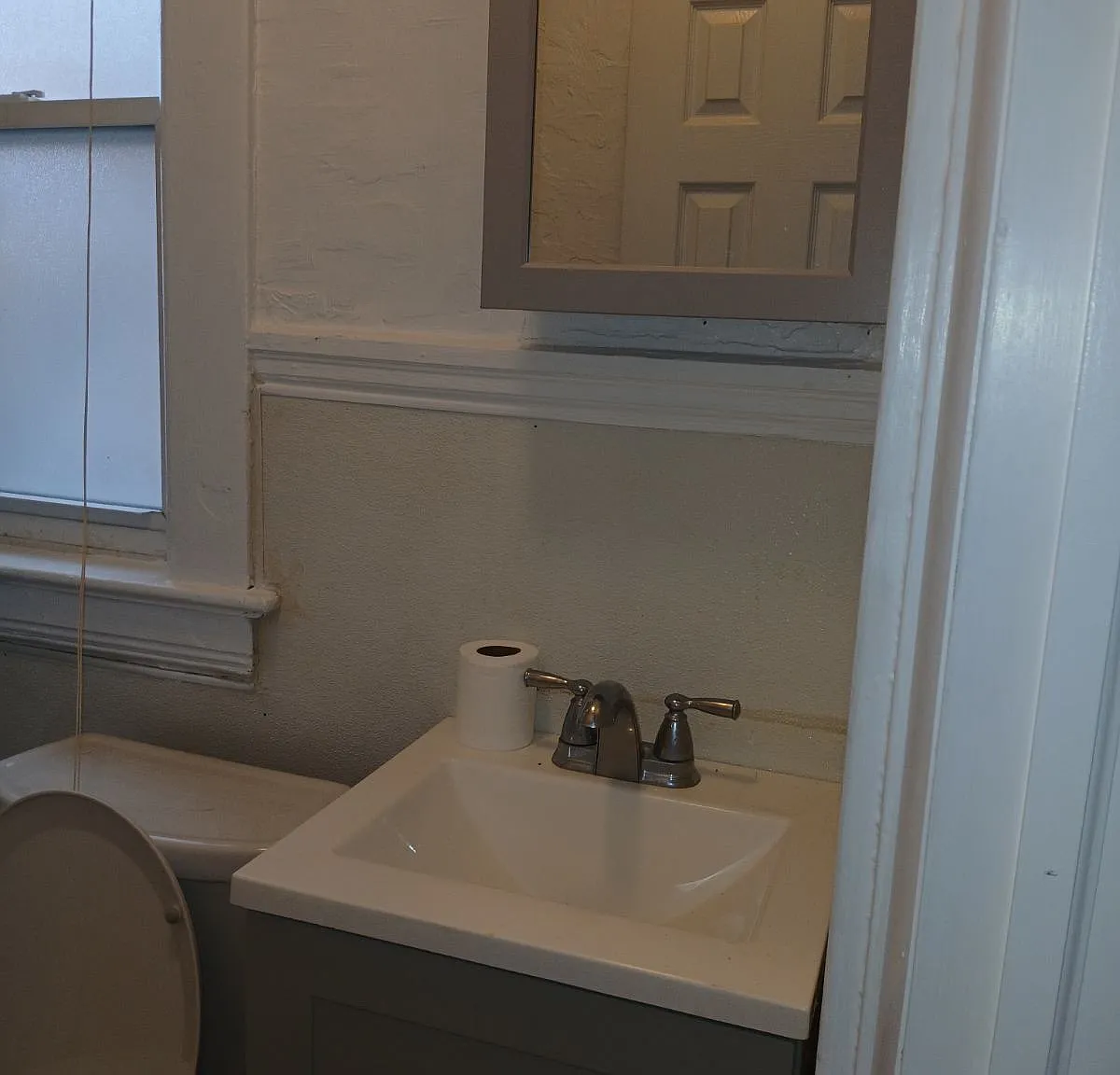 1 bed, 850 sqft, $1,000 — Photo 4