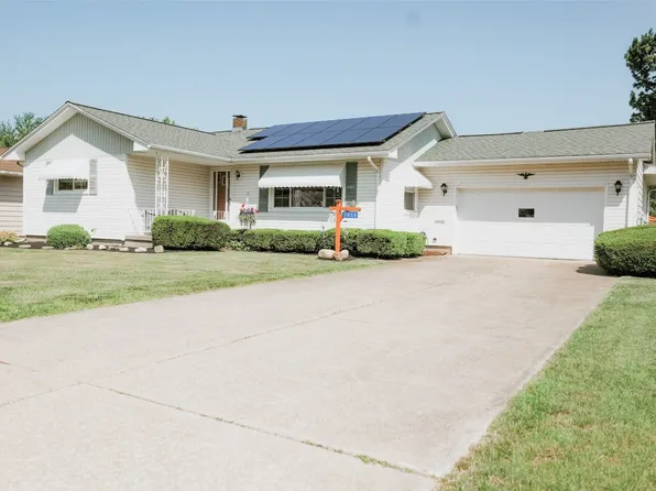 2858 W 30th St, Erie, PA 16506