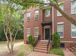 621 Highpark Ln, Raleigh, NC 27608