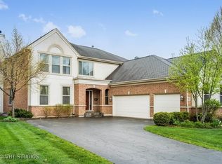63 Holabird Loop, Highwood, IL 60040