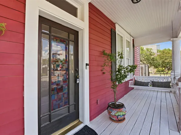 1902 Driscoll St, Houston, TX 77019