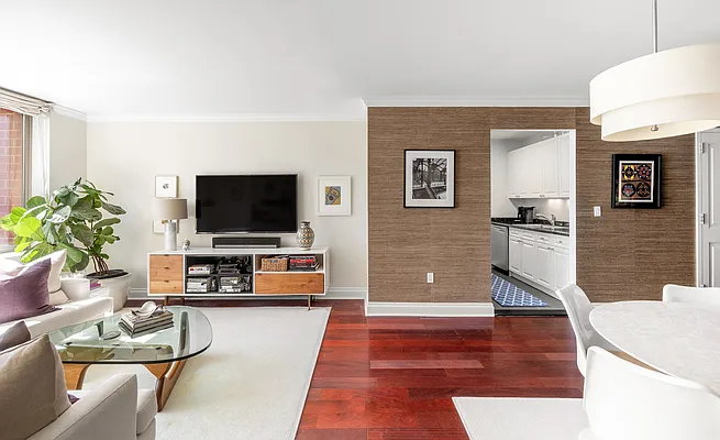 Living room, photo 4