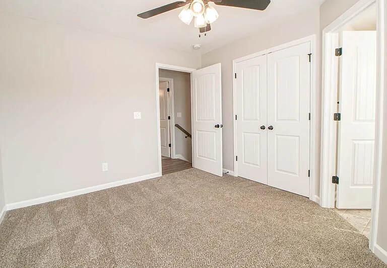 1115-E1 Hillwood Dr — Photo 24