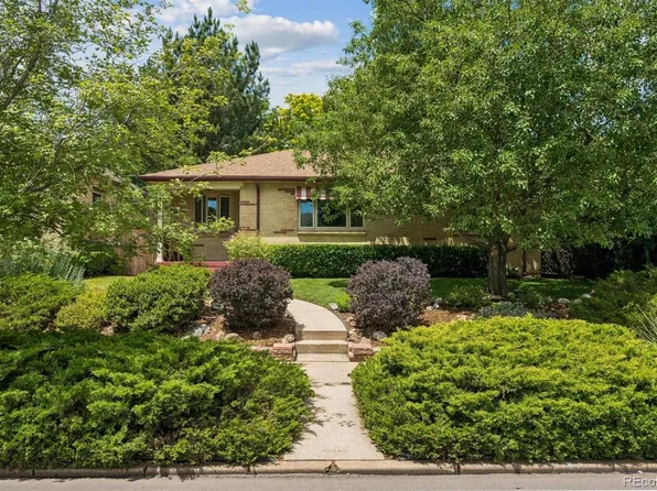 2835 Dahlia Street, Denver, CO 80207