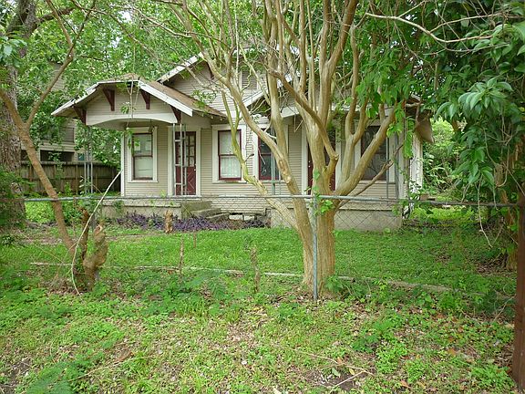 3rd image of 5227 Kiam St