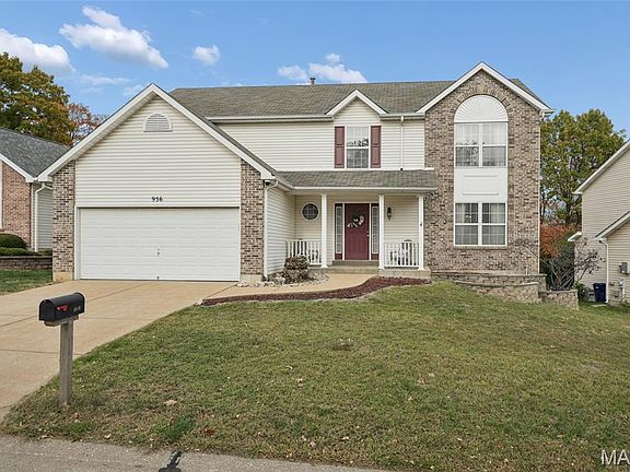 2nd image of 956 Shadow Pine Dr