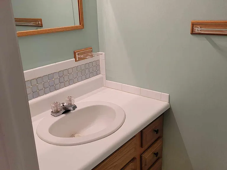 118 Hopewell Dr — Photo 7