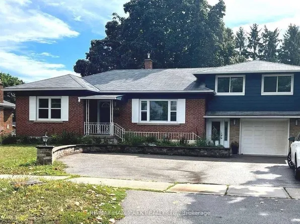 4328 New St, Burlington, ON L7L 1T5