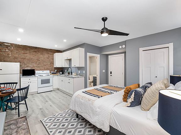 4th image of 213 Mulberry St #1B