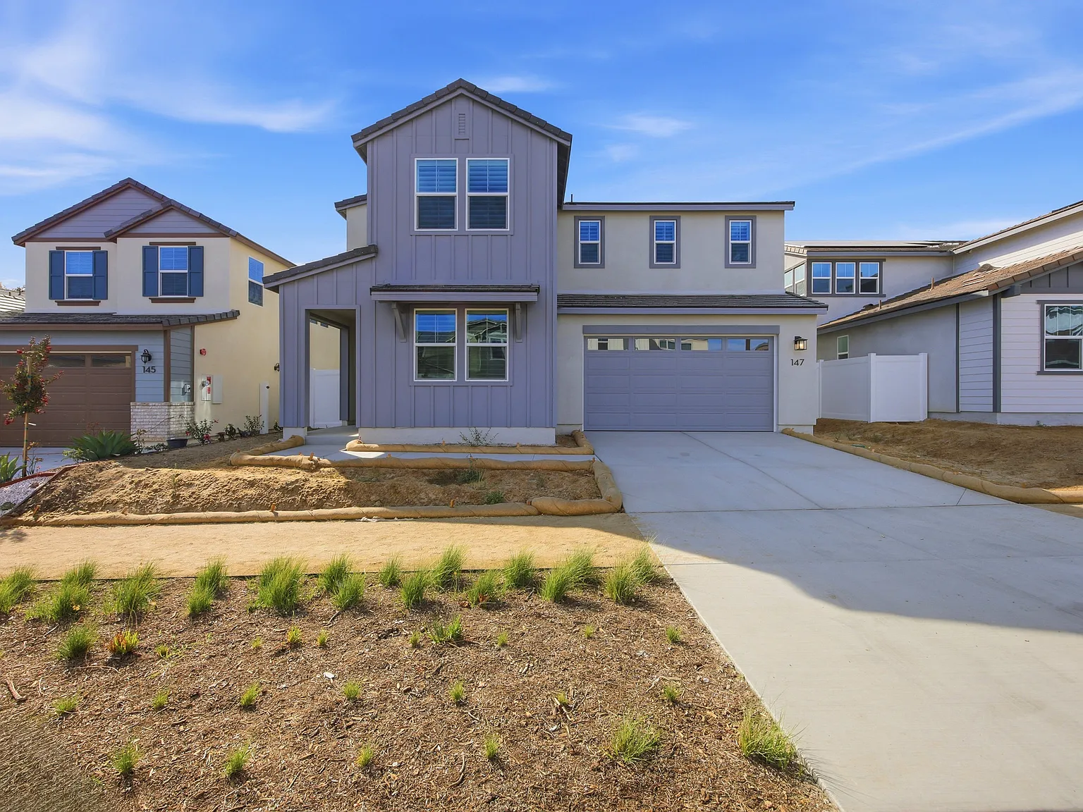 4 bed, 3.5 bath, 2928 sqft, $6,995 — Photo 2
