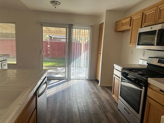3rd image of 3356 Firebush Ave