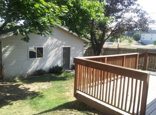 1304 W 35th St, Davenport, IA