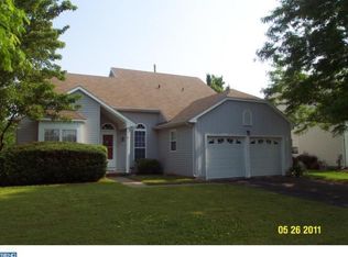 27 Jerrys Dr, Burlington, NJ 08016
