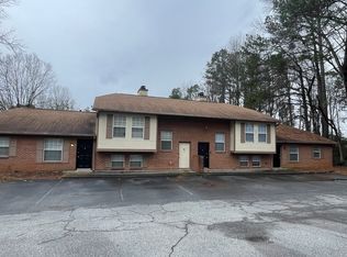 1202 Natchez Trce #B, Marietta, GA 30008