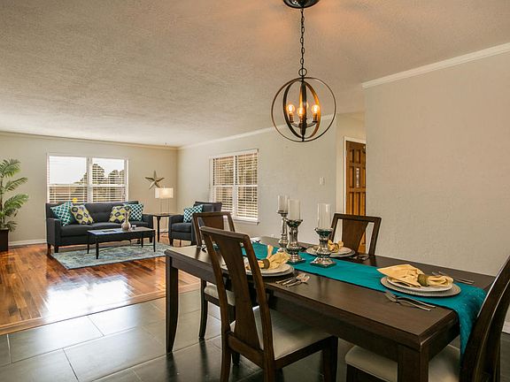 4th image of 1601 La Cabra Dr SE