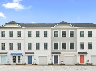 4633 Forest Hills Dr #104-29405, North Charleston, SC 29418