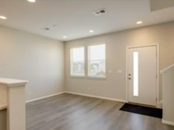 19228 E 64th Pl, Denver, CO 80249