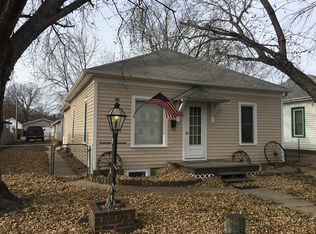 509 Burleigh St, Yankton, SD 57078