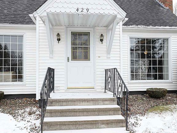 2nd image of 429 Forest St