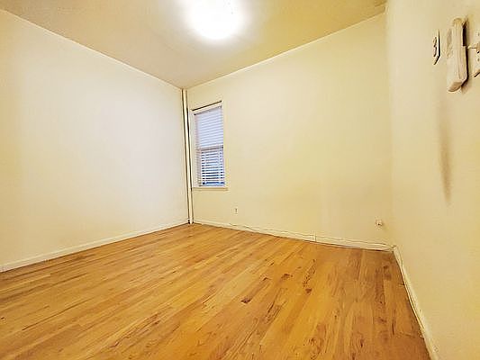 4th image of 355 S 4th St APT 5B