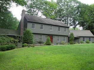 4 Lesh Ln, New Milford, CT 06776