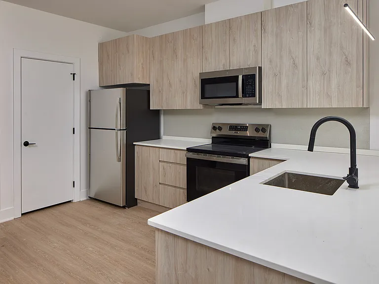 Foundry Flats — Photo 17