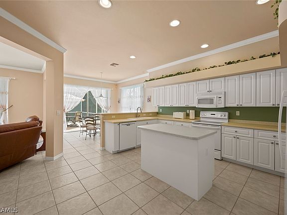 2nd image of 12952 Kedleston Cir