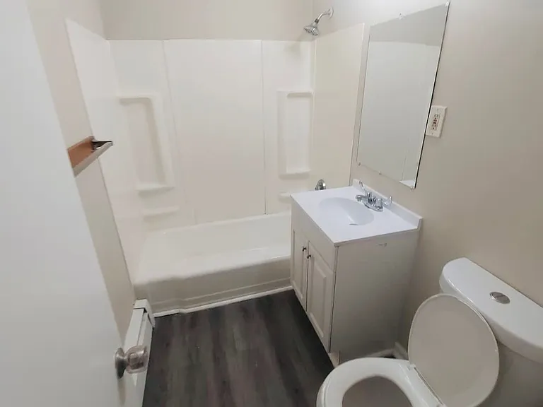 57 Huntington St #2B — Photo 6