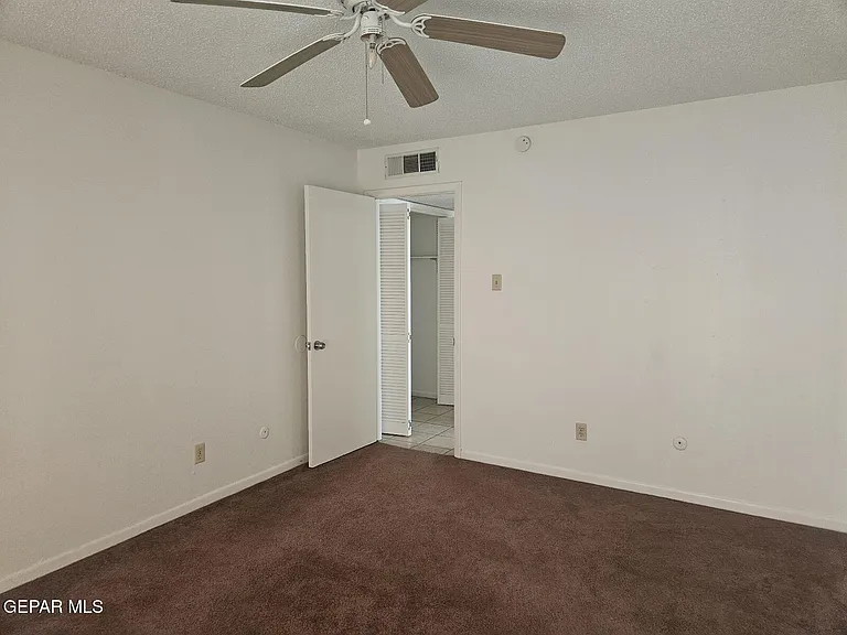 6832 Escondido Dr #B — Photo 12