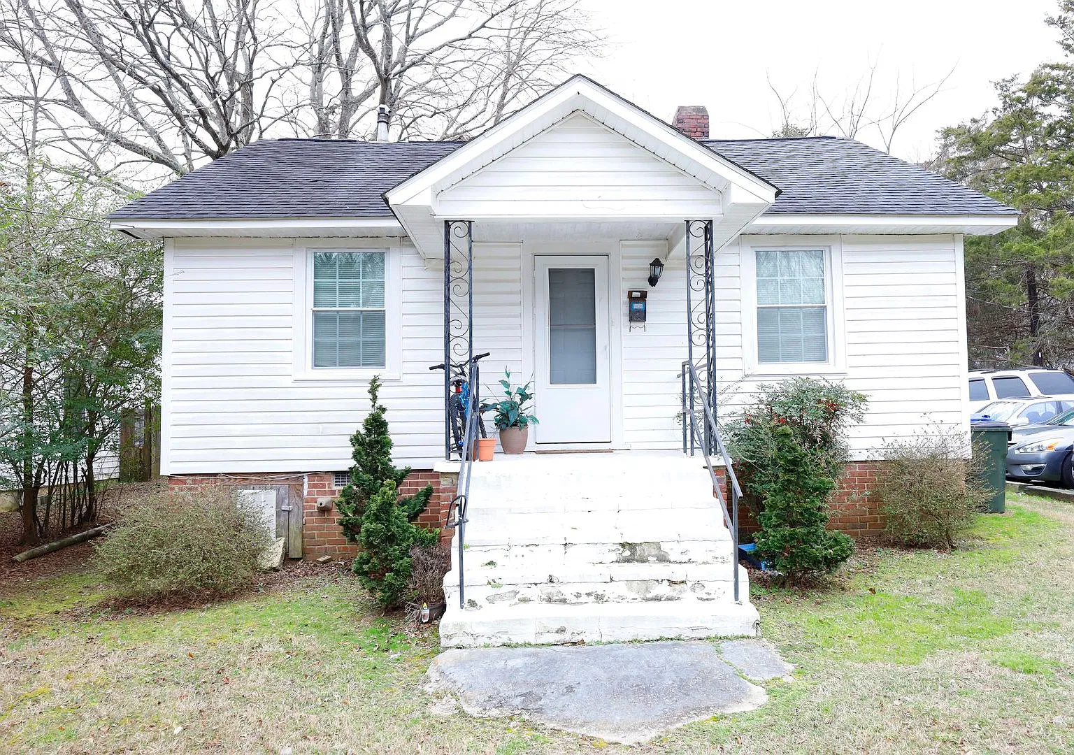 Great home in Chapel Hill! — Photo 1