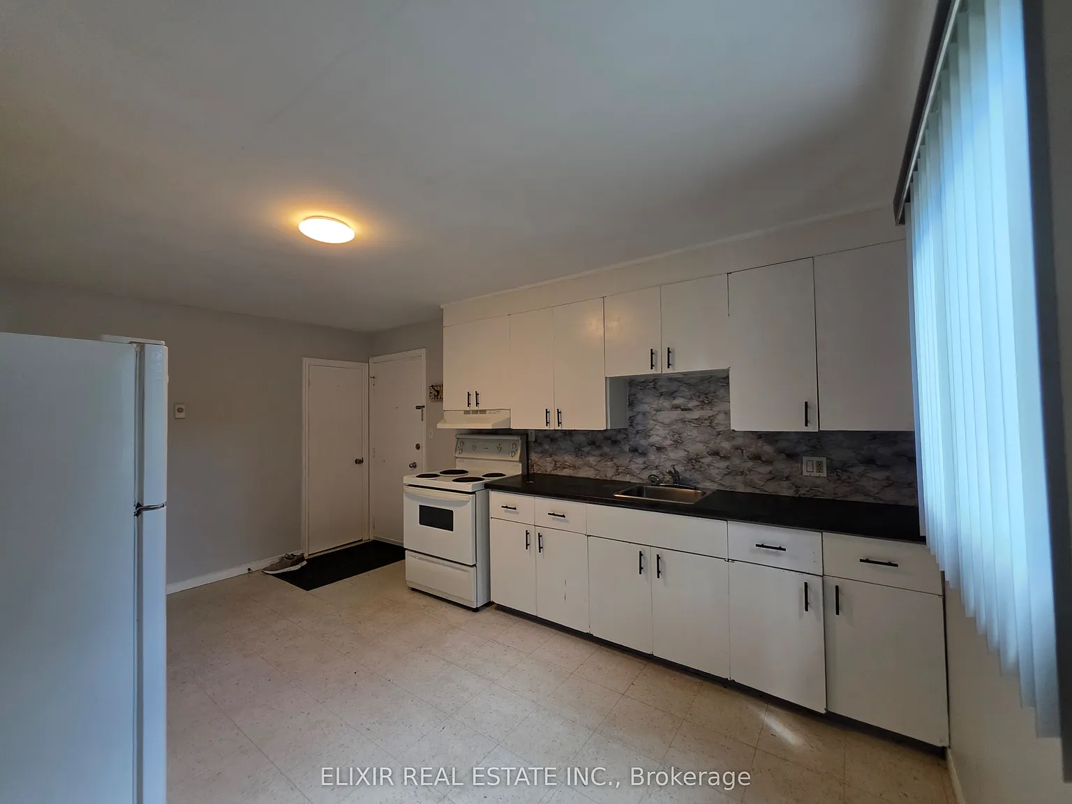 2 bed, $1,800 — Photo 4