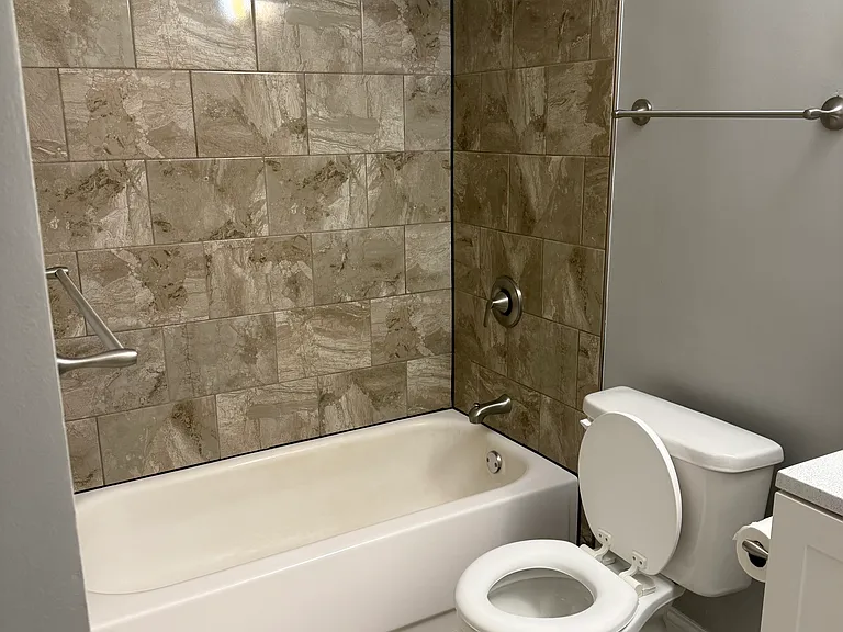 1314 Ely Ct — Photo 15