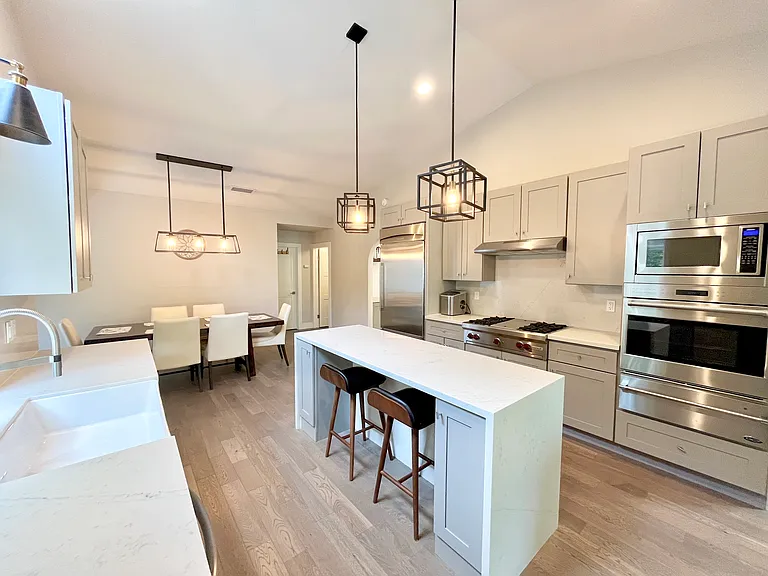 39866 Newcastle Dr — Photo 4