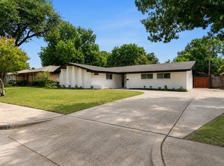 1212 Stevens Ridge Dr, Dallas, TX 75211