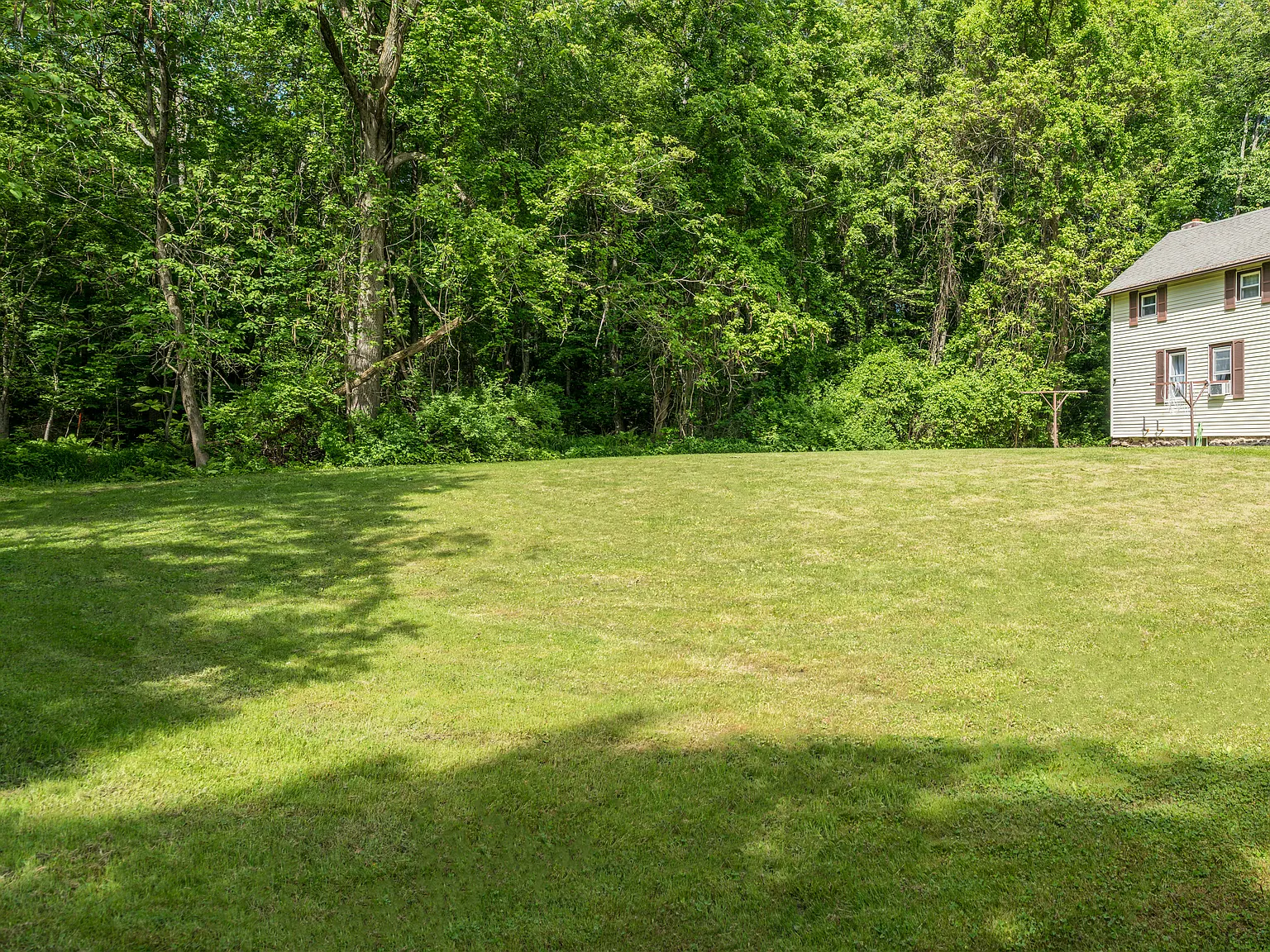 2 bed, 1171 sqft, $2,400 — Photo 3