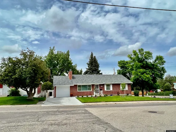 3200 Brookview Drive, Casper, WY 82604