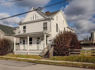 28-30 Charles St, Hanover, PA 17331