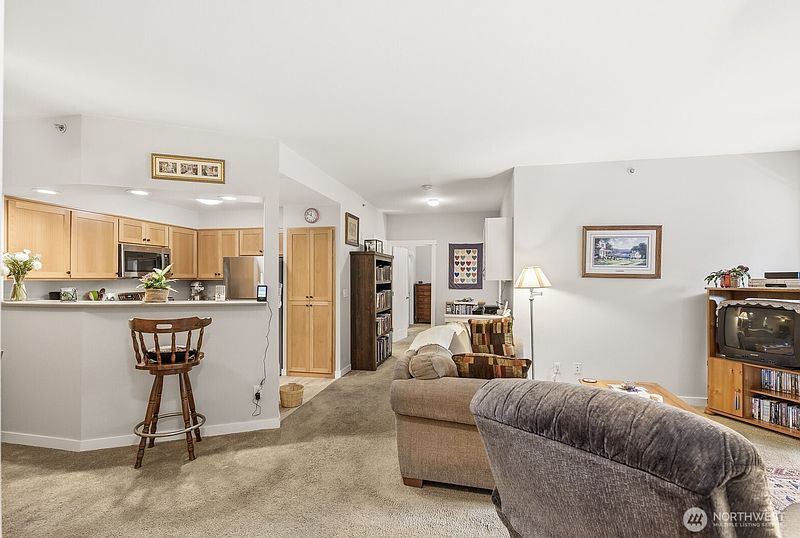 4th image of 15300 112th Avenue NE #A204