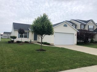 6593 Majestic Dr, North Ridgeville, OH 44039