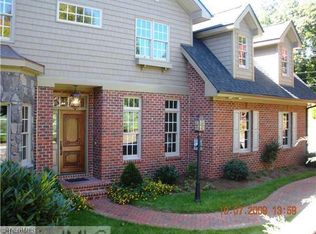 1814 New Gdn #F, Greensboro, NC 27410