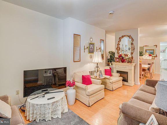 3rd image of 3108 W Berks St