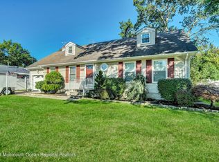 1044 Cable Ave, Beachwood, NJ