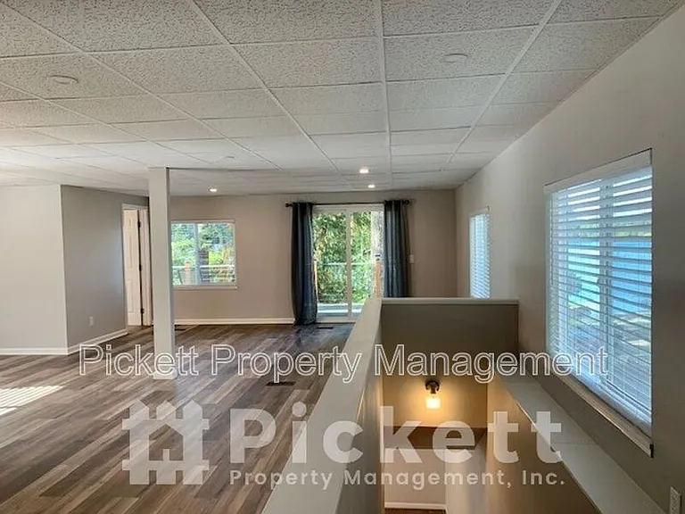 290 Tahuyeh Pl W — Photo 7