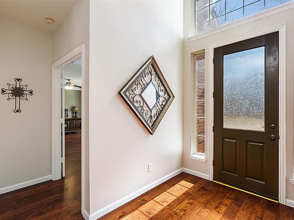 3rd image of 4561 Jenkins Dr