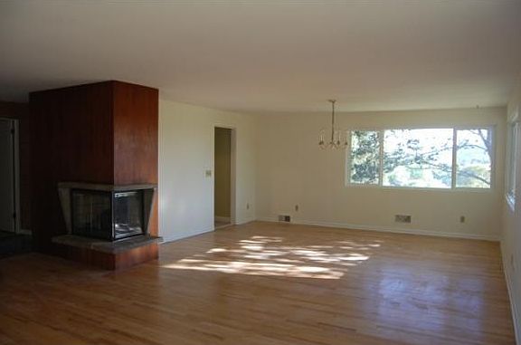 5th image of 3708 Pheasant Ln